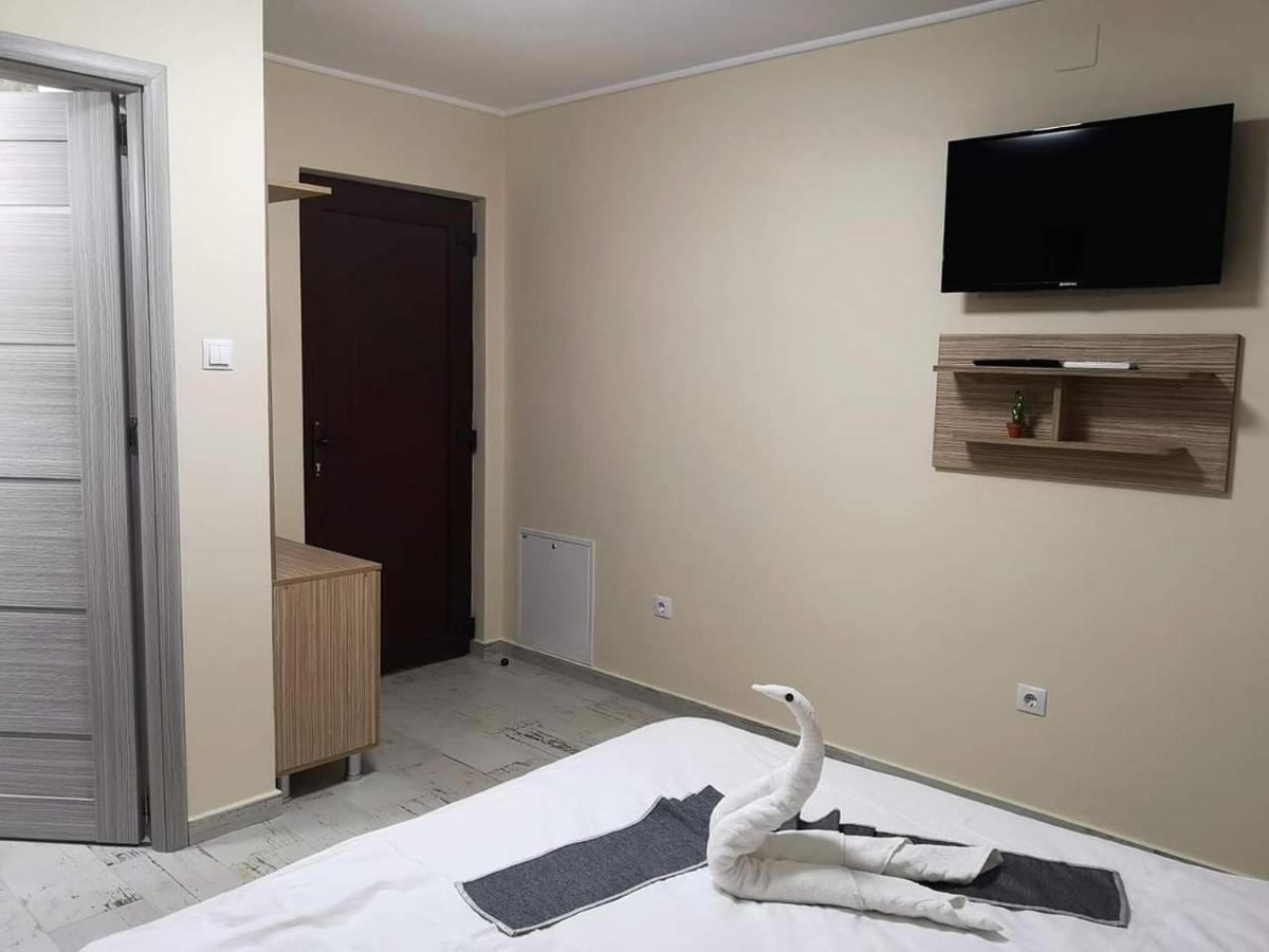 Casa Cizi Hotel Calimanesti Ngoại thất bức ảnh