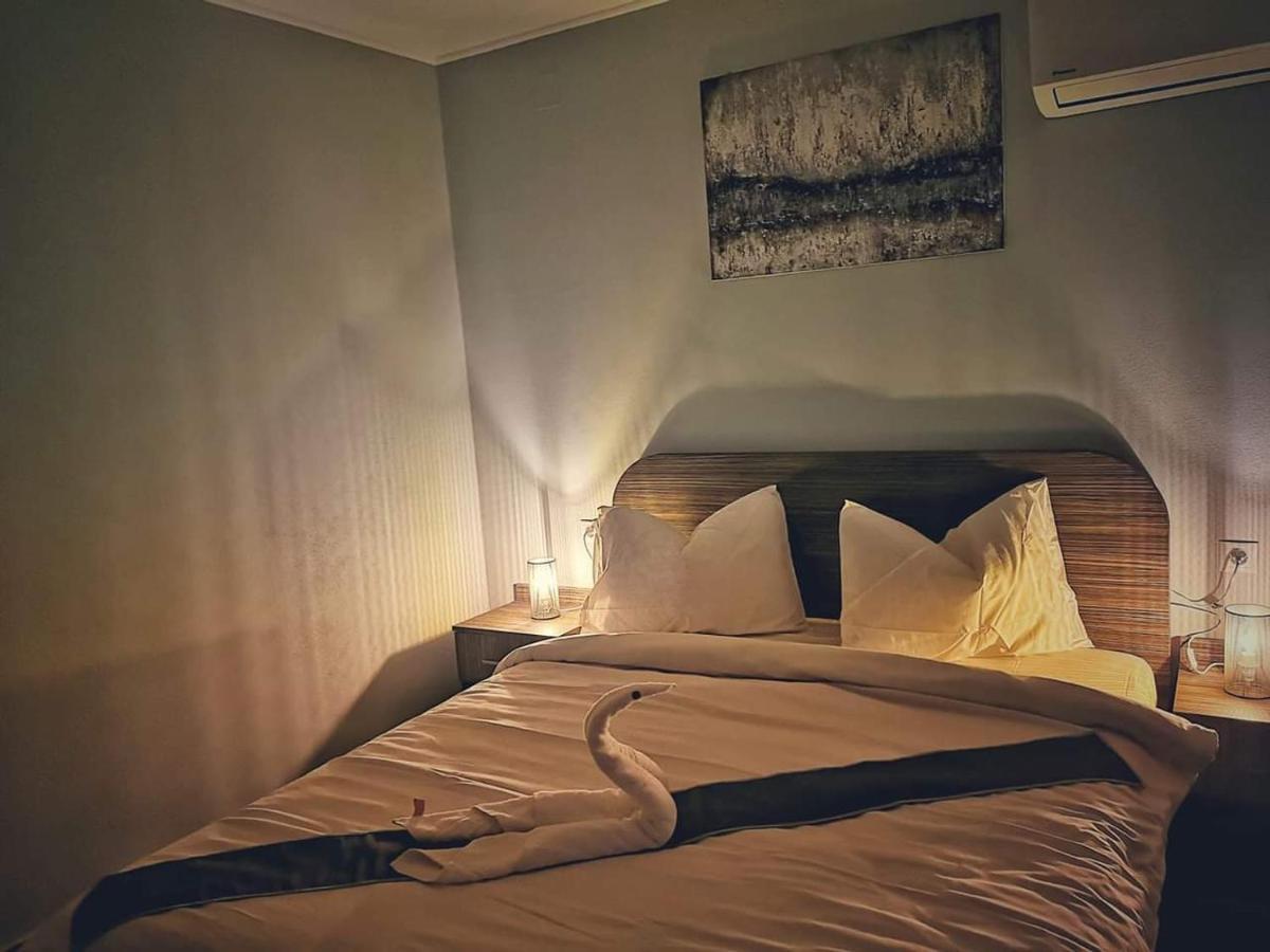 Casa Cizi Hotel Calimanesti Ngoại thất bức ảnh