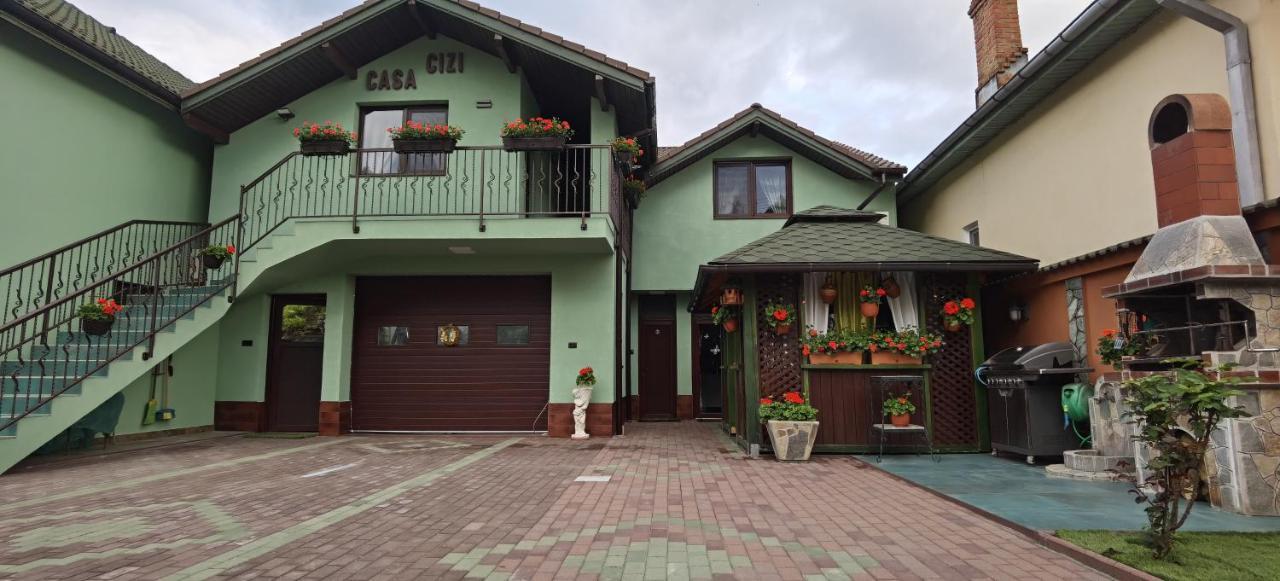 Casa Cizi Hotel Calimanesti Ngoại thất bức ảnh